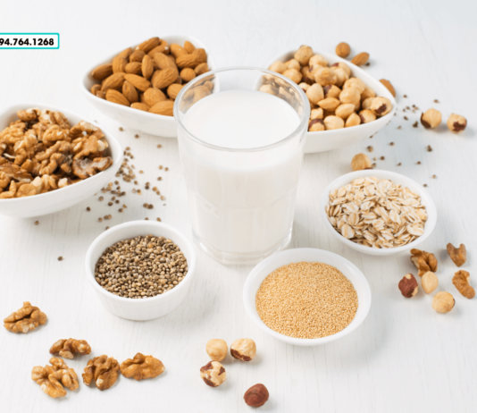 Cách làm sữa óc chó, hạnh nhân & hạt phỉ thơm ngon, bổ dưỡng!